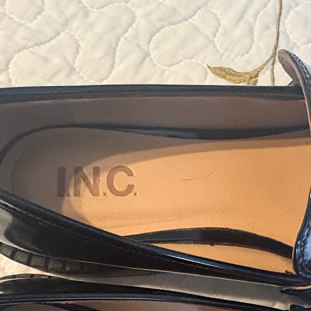 INC Visala Hardware Slip-on Loafers Back Patent Women’s Size 8 - Picture 5 of 9